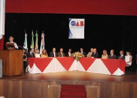 Diretoria da OAB  empossada no Theatro.